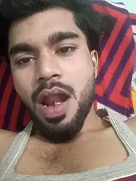 Snapshot of Hotraj24 chatting on May 8, 2026, 5:57 am Hotraj24 online show from May 8, 2026, 5:57 am