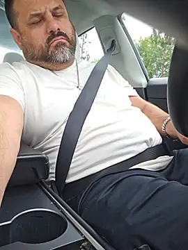 Roddog18 online show from June 28, 2026, 5:52 pm