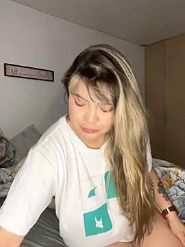 Zoe riivas online show from February 7, 2026, 2:59 am