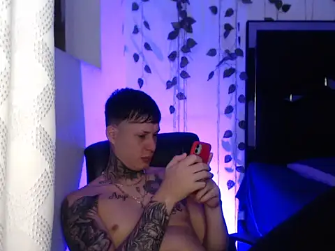 monster Dickdr online show from October 2, 2025, 7:59 am