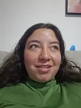 annyaparis online show from November 2, 2025, 2:14 am