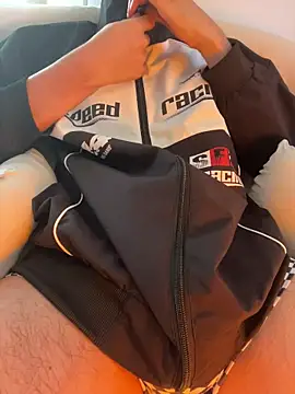 LiamMyst online show from October 31, 2025, 1:45 pm