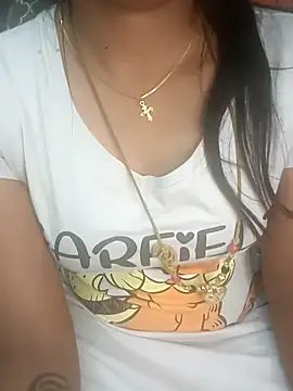 Snapshot of tamil_thaara03 chatting on February 15, 2026, 8:27 pm tamil thaara03 online show from February 15, 2026, 8:27 pm