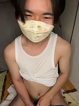 kumatan3434 online show from April 14, 2026, 1:17 pm