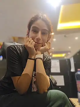 YuriXo online show from June 2, 2026, 1:46 pm
