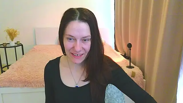 Snapshot of Annaabels chatting on April 9, 2026, 7:25 am Annaabels online show from April 9, 2026, 7:25 am