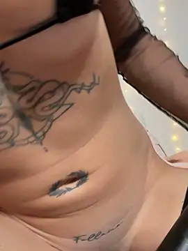 Martyca Beee online show from March 9, 2026, 5:28 pm