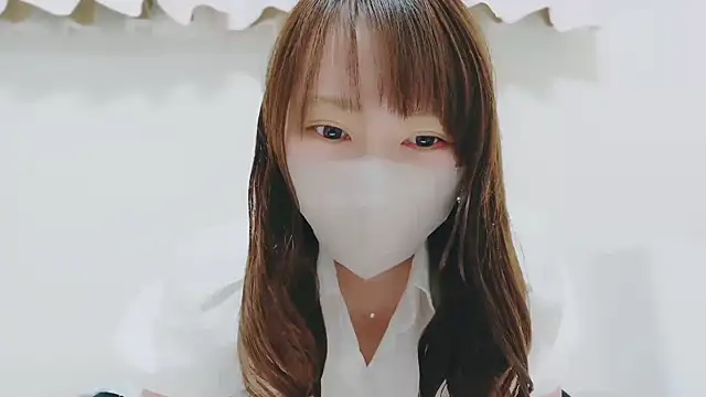 Snapshot of Risa_love chatting on November 17, 2025, 5:19 pm Risa love online show from November 17, 2025, 5:19 pm