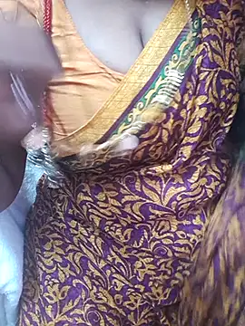 Snapshot of Tamil_Ammani chatting on April 19, 2026, 6:07 pm Tamil Ammani online show from April 19, 2026, 6:07 pm
