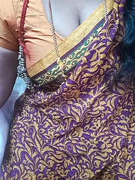 Snapshot of Tamil_Ammani chatting on April 19, 2026, 6:10 pm Tamil Ammani online show from April 19, 2026, 6:10 pm