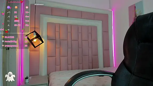 Klaret Toy online show from October 29, 2025, 4:53 pm