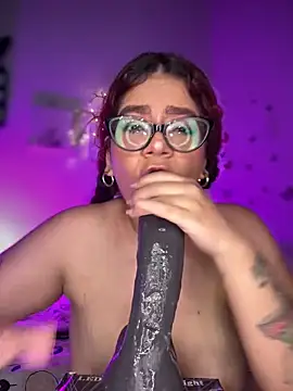 Solaangel  online show from February 14, 2026, 11:56 pm