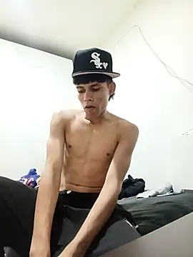 mazo18 online show from February 1, 2026, 7:29 am