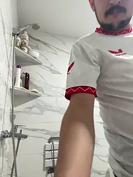 Snapshot of Arabxlyoung chatting on February 22, 2026, 11:58 pm Arabxlyoung online show from February 22, 2026, 11:58 pm