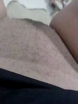 ShopeUN7 online show from April 17, 2026, 8:45 pm