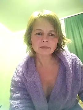 Masha412111 online show from April 26, 2026, 9:01 pm