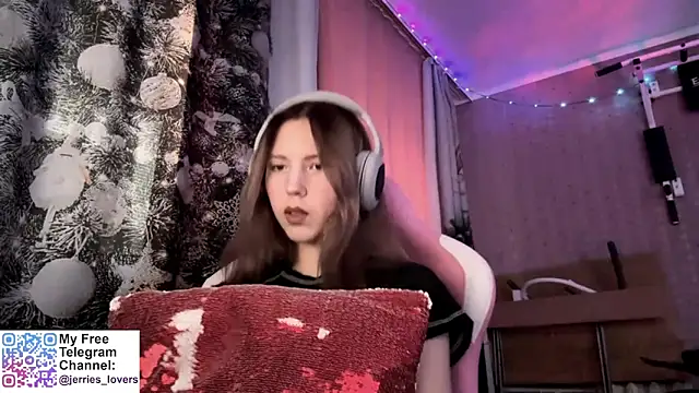 Jerrieberry online show from October 4, 2025, 1:09 pm