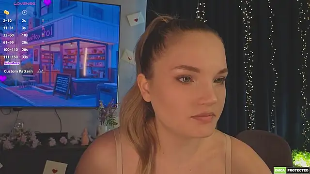 JulieLupo online show from April 14, 2026, 6:41 am