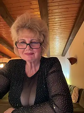 BoloshkaBlonda online show from April 4, 2026, 7:11 pm