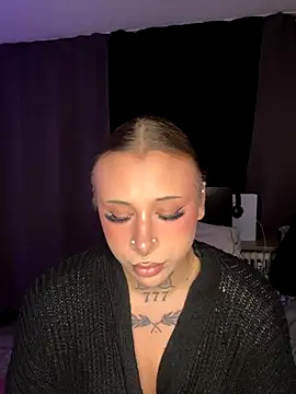 Kimberly-sweety online show from October 19, 2025, 7:03 pm