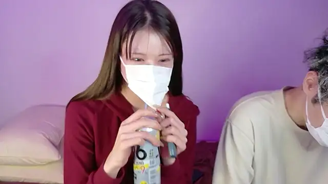 Snapshot of streetfuckers-jp2 chatting on December 18, 2025, 12:22 pm streetfuckers-jp2 online show from December 18, 2025, 12:22 pm