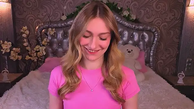 AngelAnabelle online show from March 7, 2026, 8:39 pm