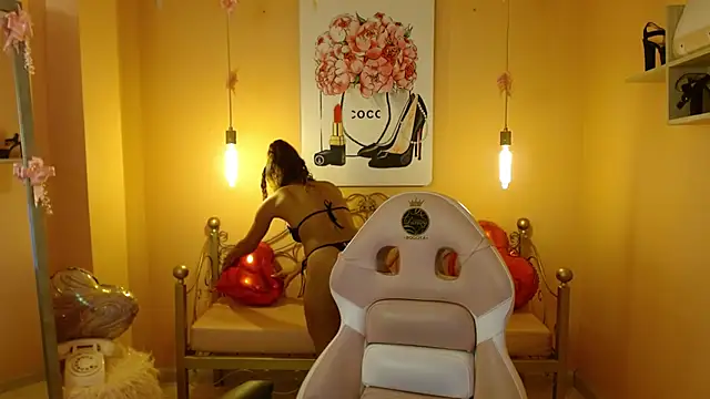 ingrid03 taffur online show from February 16, 2026, 7:21 pm