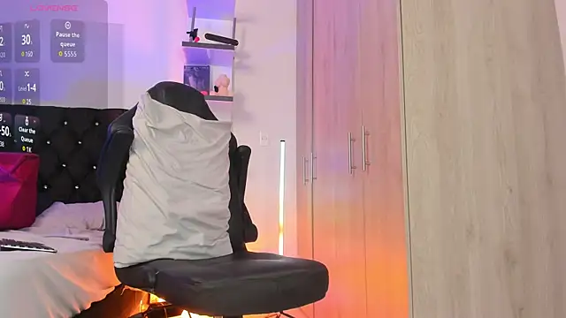 Snapshot of _Duriel chatting on February 12, 2026, 9:10 pm Duriel online show from February 12, 2026, 9:10 pm