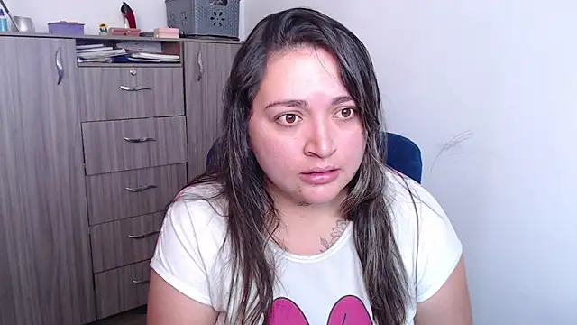 WendyCooperr online show from October 27, 2025, 5:17 pm
