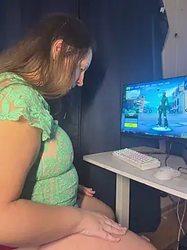 allnaturalmermaid online show from April 17, 2026, 5:05 pm