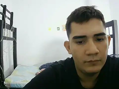 Snapshot of camilowhite_1 chatting on October 8, 2025, 6:27 pm camilowhite 1 online show from October 8, 2025, 6:27 pm