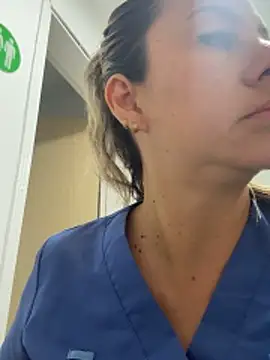 GisellTorres36 online show from April 15, 2026, 6:48 pm