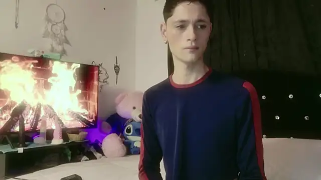 Tyler cat online show from November 4, 2025, 1:10 pm