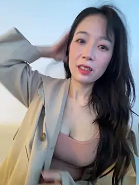 yourkeer online show from October 16, 2025, 8:04 am