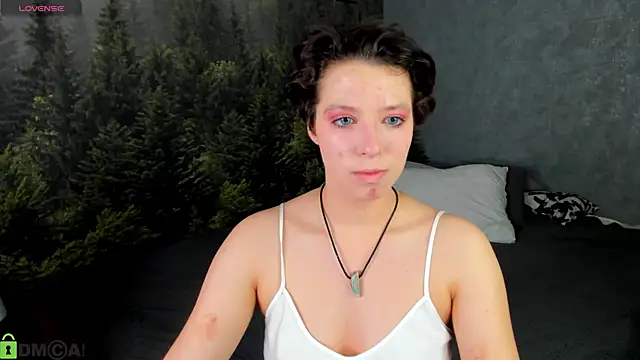 Sara Frayer online show from February 12, 2026, 1:33 am