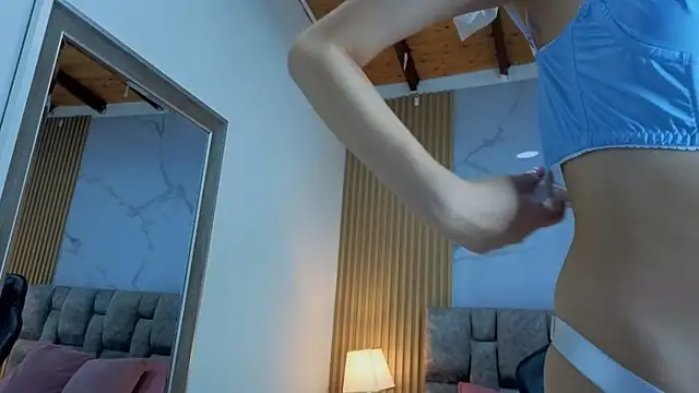 Snapshot of angel__kiss chatting on March 23, 2026, 2:32 pm angel kiss online show from March 23, 2026, 2:32 pm