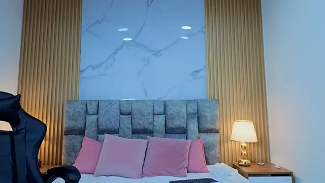 Snapshot of angel__kiss chatting on March 29, 2026, 11:54 am angel kiss online show from March 29, 2026, 11:54 am