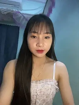 Snapshot of banlinh004 chatting on May 12, 2026, 2:36 pm banlinh004 online show from May 12, 2026, 2:36 pm