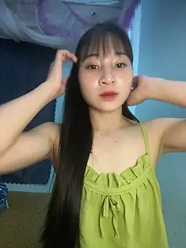 Snapshot of banlinh004 chatting on May 30, 2026, 6:10 am banlinh004 online show from May 30, 2026, 6:10 am