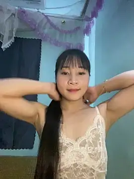Snapshot of banlinh004 chatting on June 17, 2026, 2:40 pm banlinh004 online show from June 17, 2026, 2:40 pm