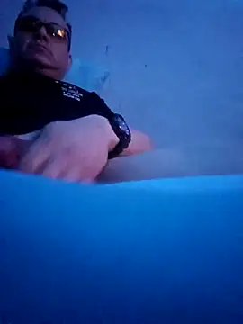 Fran-The-Smooth-One online show from April 6, 2026, 4:57 am