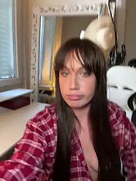 bebecita x online show from April 10, 2026, 10:20 am