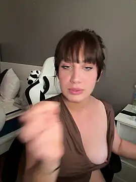 bebecita x online show from May 15, 2026, 5:31 pm