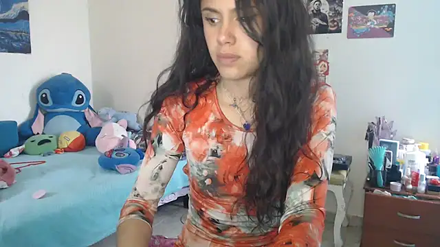 caramel doll   online show from February 26, 2026, 9:36 pm