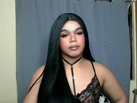 Snapshot of TarahFox chatting on October 27, 2025, 3:49 pm TarahFox online show from October 27, 2025, 3:49 pm