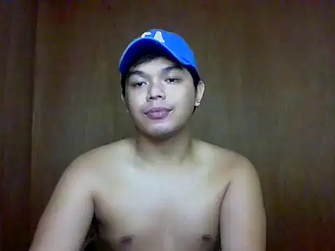 Snapshot of TarahFox chatting on November 17, 2025, 6:03 pm TarahFox online show from November 17, 2025, 6:03 pm