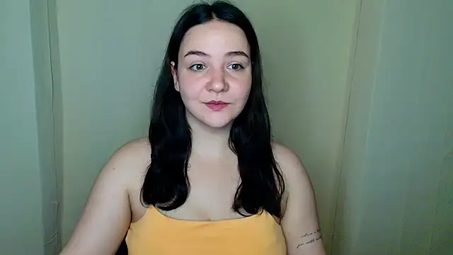OliviaMontgommery online show from July 15, 2026, 2:50 am