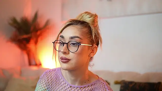 AileenKiss online show from February 3, 2026, 10:26 pm