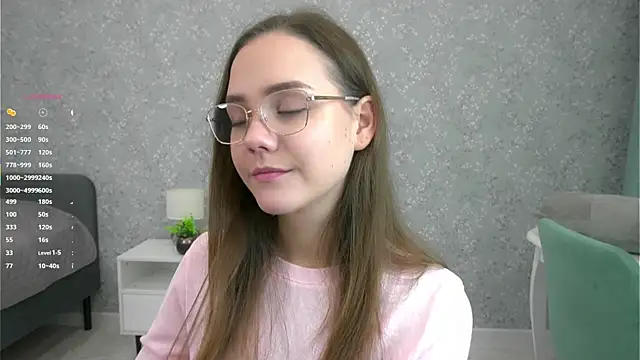 SweetSaraPie online show from November 22, 2025, 7:02 pm