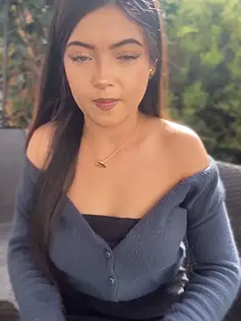 Snapshot of KyliePink_ chatting on October 11, 2025, 1:31 pm KyliePink online show from October 11, 2025, 1:31 pm
